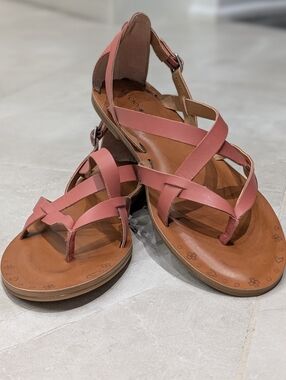 Lucky Brand Pink Strappy Leather Sandals